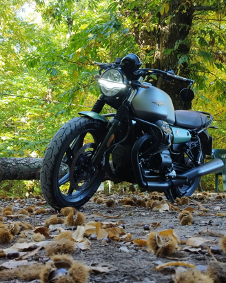 Moto Guzzi V7 Stone Centenario 2021