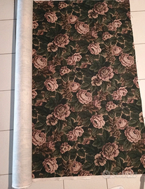 stoffa colorata con rose