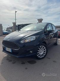 Ford Fiesta 1.5 TDCi 75CV 5 porte Black & White Ed