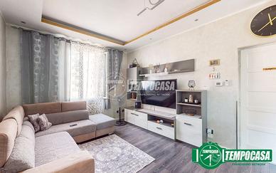 GRAZIOSO TRILOCALE AUTONOMO IN PISTA!!!