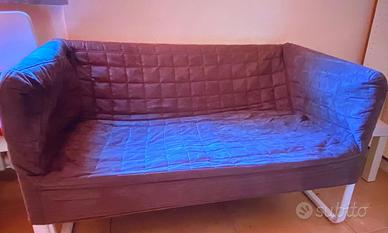 Divanetto Ikea a due posti