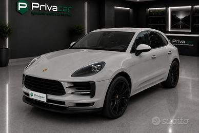 PORSCHE Macan 2.0