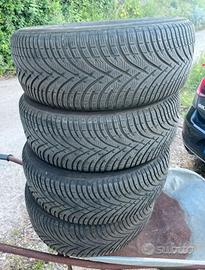 Treno gomme invernali goodrich