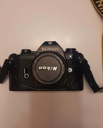 Nikon M90