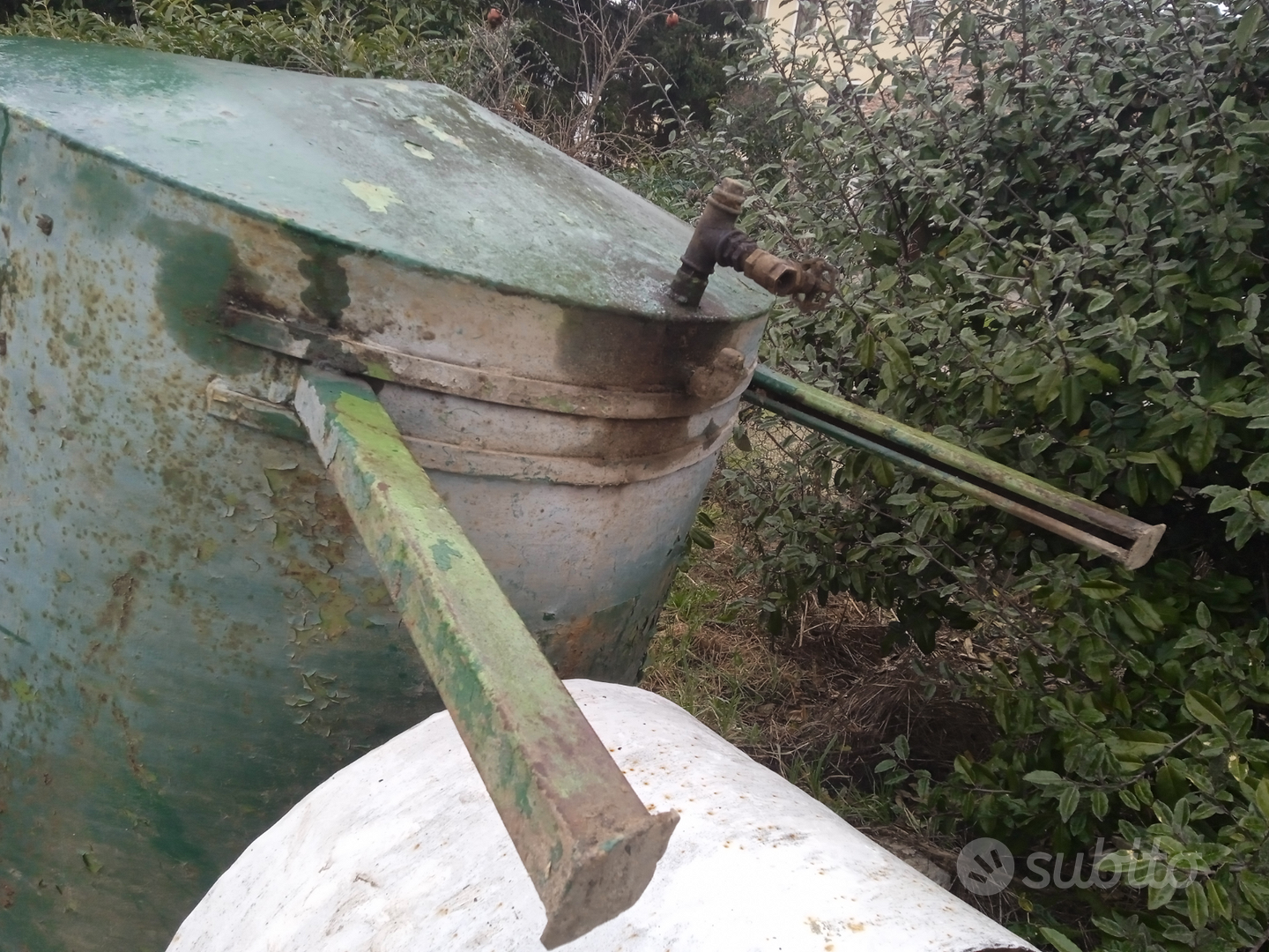 Cisterna acqua 1000 lt metro cubo - Giardino e Fai da te In vendita a  Treviso