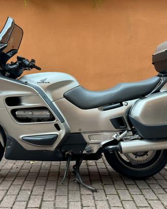 HONDA PAN EUROPEAN ST 1100