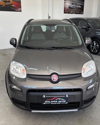 Fiat Panda 1.0 FireFly S&S Hybrid Garmin