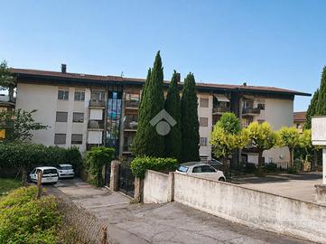 3 LOCALI A MARINO