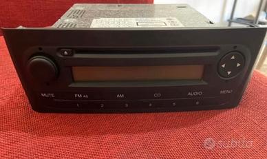 Autoradio stereo grande punto