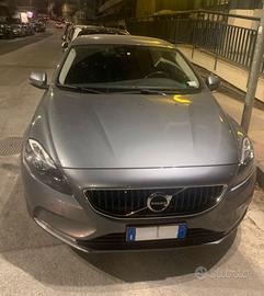 Volvo V40 D2 - Diesel