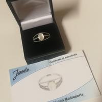 Anello in argento con Madreperla 