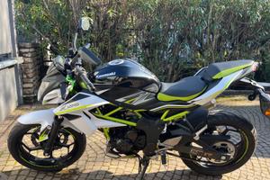 Kawasaki z125
