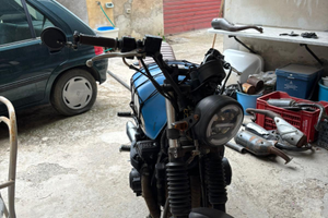 Moto suzuki gsx 550
