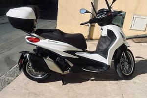 PIAGGIO BEVERLY 400 HPE IE 2021 13.000 KM PERMUTA 