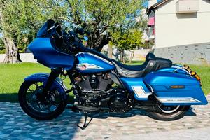 Harley Davidson Road Glide ST Fast Jonnie