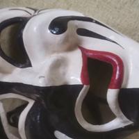 Maschera in cartapesta