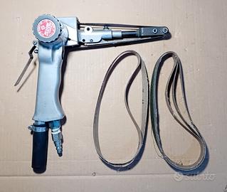 Levigatrice pneumatica a nastro Belton