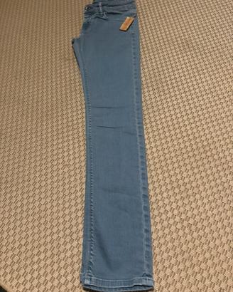 Jeans azzurro nuovo msi usato