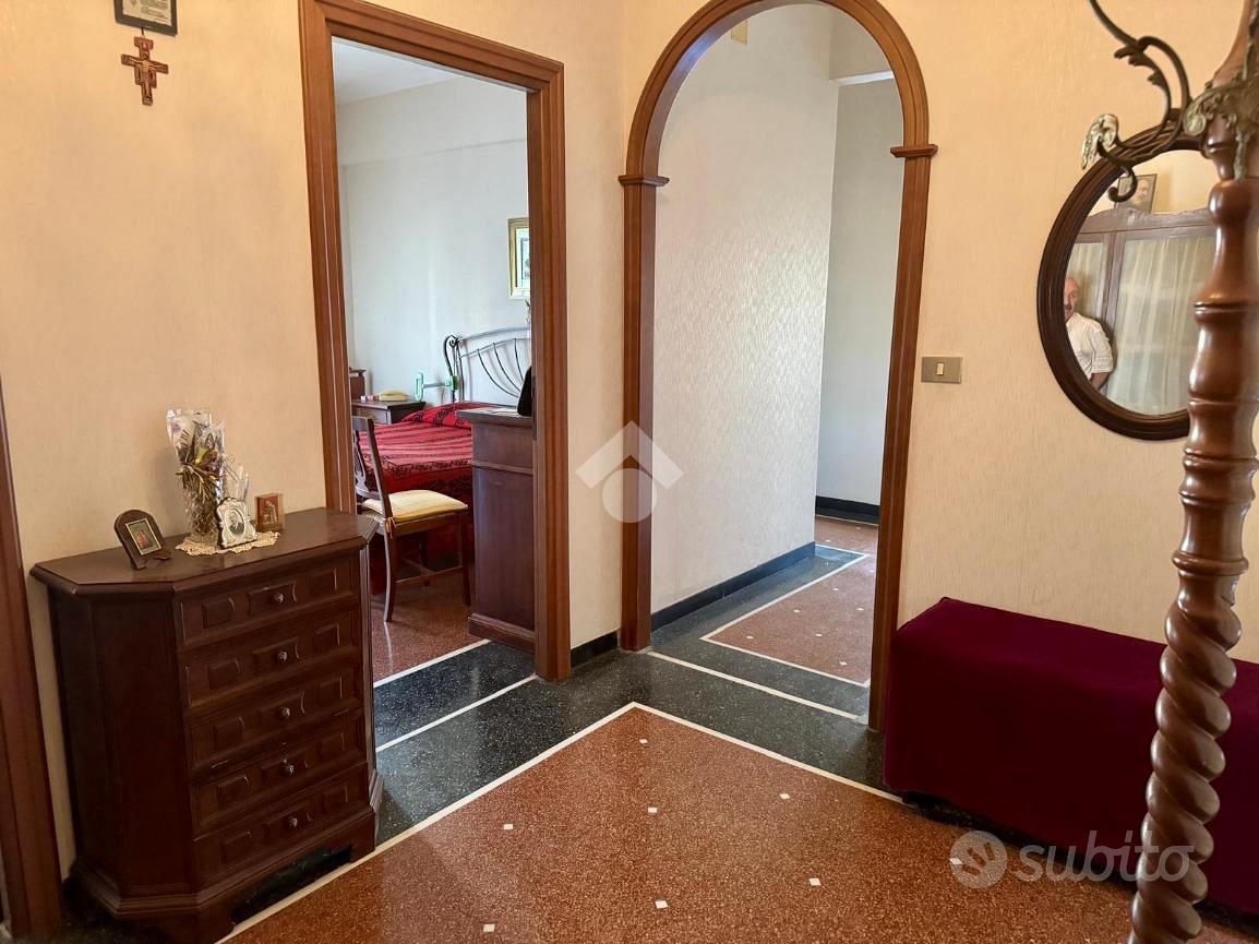 Appartamento – Genova, San Giovanni Battista, Medio Ponente - Vista 2