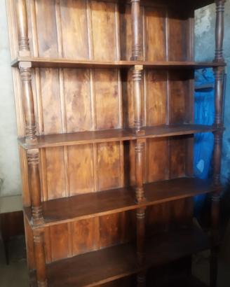 Libreria aperta