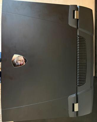 Msi Titan gt77 hx13v Leggere Descrizione