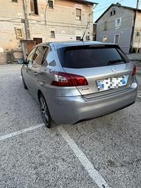 Peugeot 308 2015