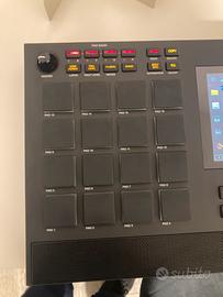 Akai mpc live 2