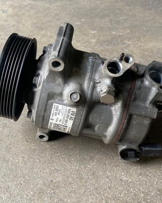 Compressore clima VW Golf 7 del 2015 (5Q0820803G)