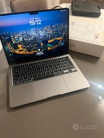 Macbook air M3 13” + garanzia e ricevuta