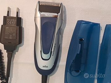 Rasoio elettrico marca Braun