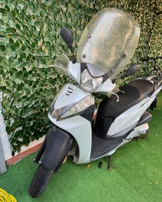 Honda SH 300
