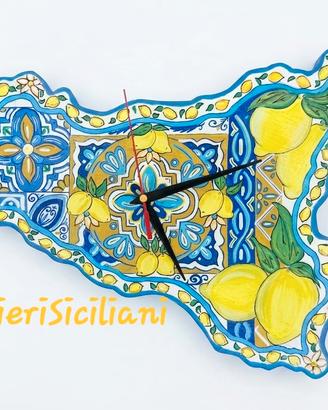 orologio in legno dipinto a mano 