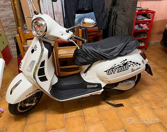 Vespa gts 300