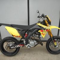 suzuki valenti SM 50 motard 11.204km