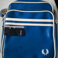 Borsa tracollo Fred Perry nuova