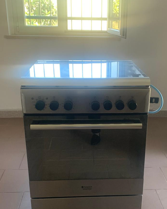 Cucina a gas con forno elettrico classe A -Ariston