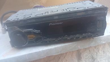 stereo per auto