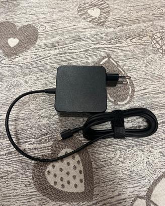 Caricatore usb-c universale