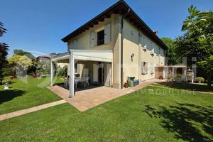 Villa bifamiliare Granarolo dell'Emilia [GV76VRG]