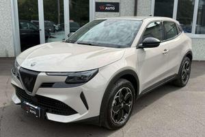 Alfa Romeo Junior Elettrica 156cv Avorio PROMO FIN