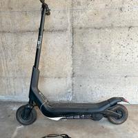 Monopattino Nilox Doc Pro