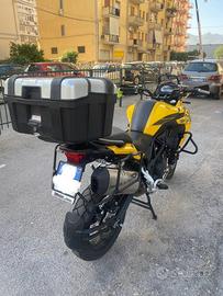 Benelli Trk 502x gialla