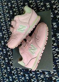 New Balance bambina n.23,5