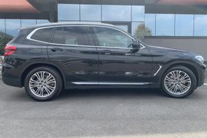 BMW X3 xdrive30e Luxury auto - 2020