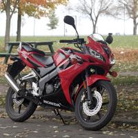 Yamaha YZF R125 / Honda CBR 125R