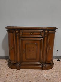Mobile in Legno Pregiato con Intarsi – Stile Baroc