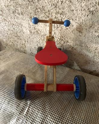 Triciclo primi passi