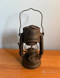 Lnaterna Feuerhand Atom N.75