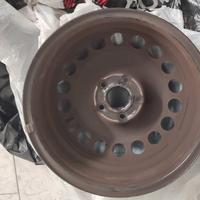 4 cerchi in ferro da 16 con 5 fori