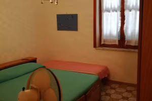Castel Voltuno, Dx Volturno, villa trifamiliare